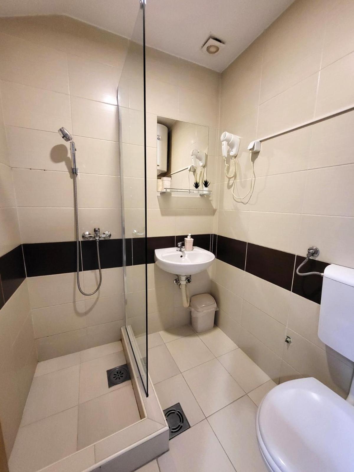 Guesthouse Ozegovic Belgrad Zewnętrze zdjęcie