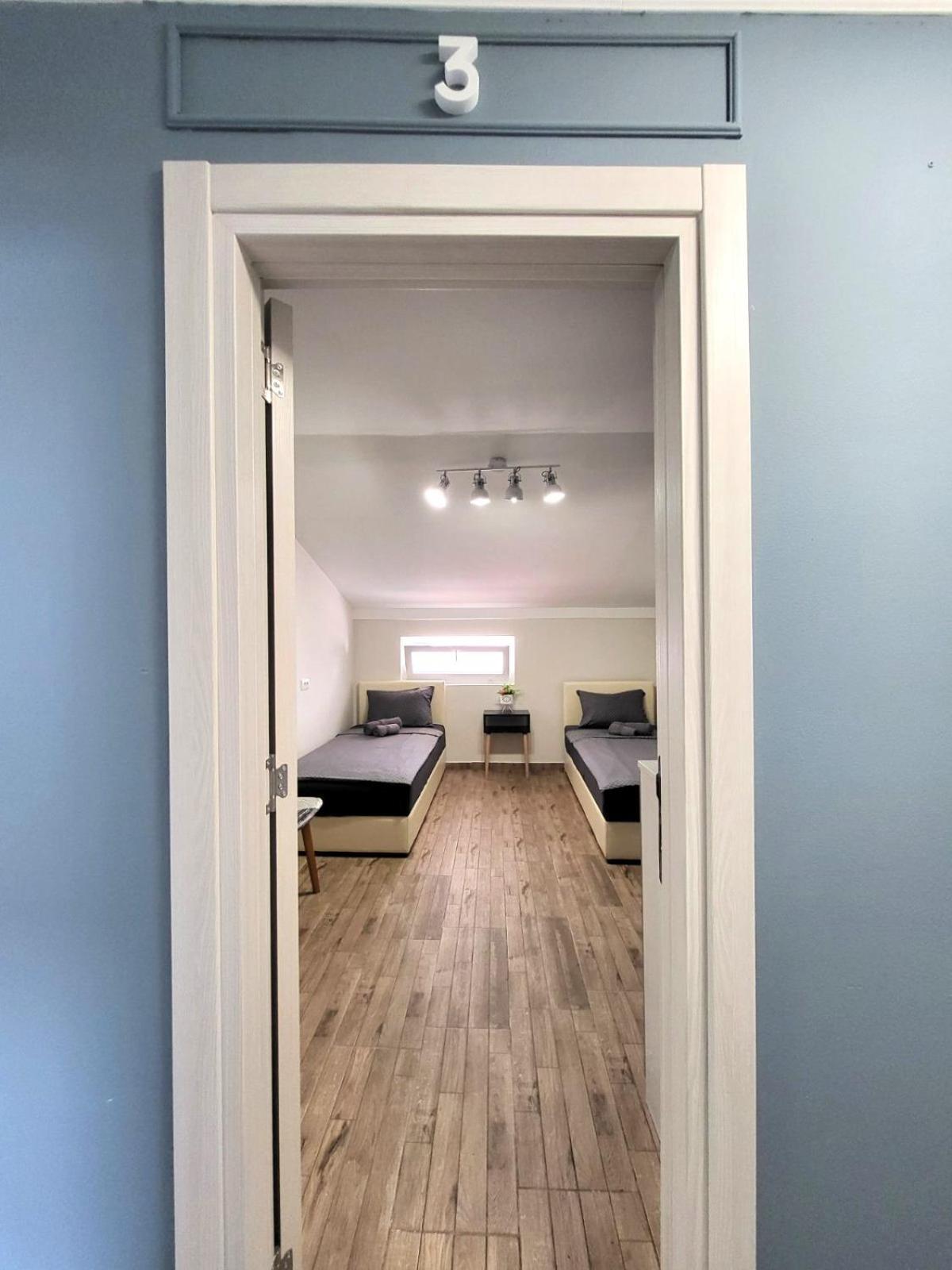 Guesthouse Ozegovic Belgrad Zewnętrze zdjęcie
