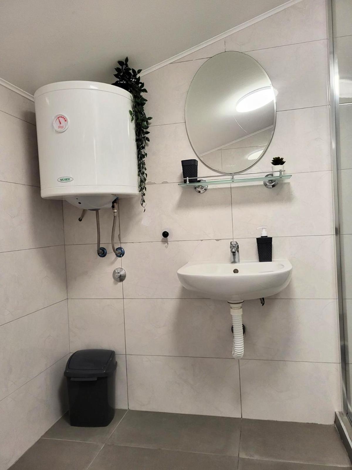 Guesthouse Ozegovic Belgrad Zewnętrze zdjęcie